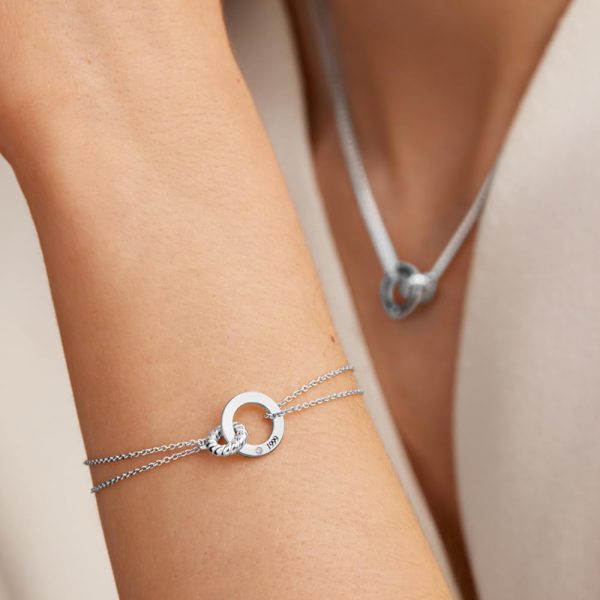 MYKA Personalized Grace Interlocking Bracelet with Diamond - Dainty Gift - Image 4