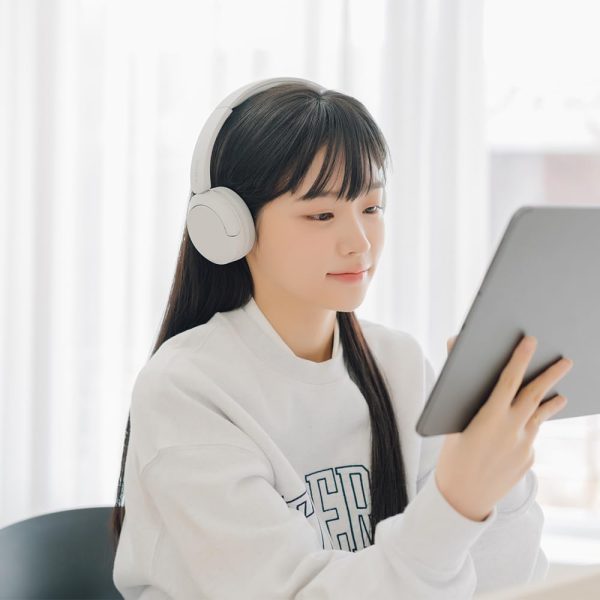 Sony WH-CH520 Best Wireless Bluetooth On-Ear Headphones with Microphone for - Image 28