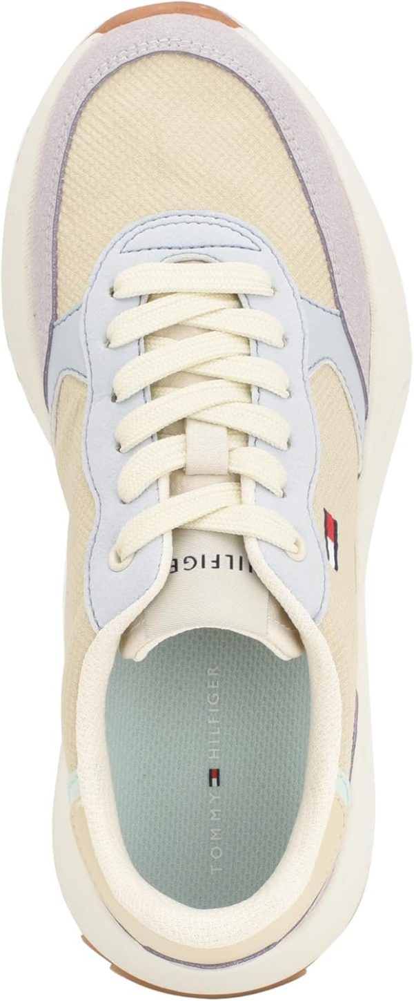 Tommy Hilfiger Women's Zidya Sneaker - Image 2