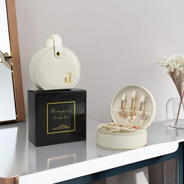 COLLECTIVE HOME - Travel Jewelry Case, Elegant Half-Moon Design with Gold - Image 4