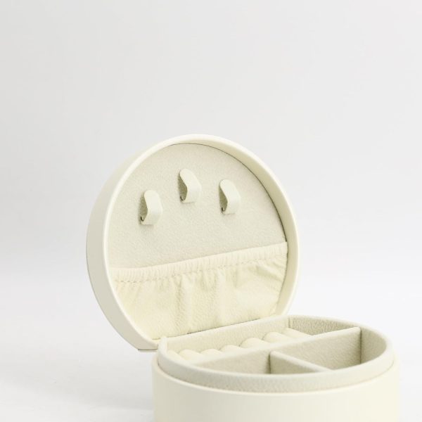 COLLECTIVE HOME - Travel Jewelry Case, Elegant Half-Moon Design with Gold - Image 5