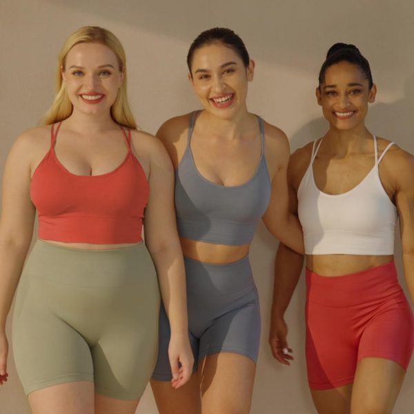 Evercute Cross Back Sport Bras Padded Strappy Criss Cross Cropped Bras for - Image 2