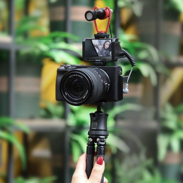 UURig Vlog Selfie Flip Screen for Mirrorless Camera for Sony A7R3 A7III - Image 5