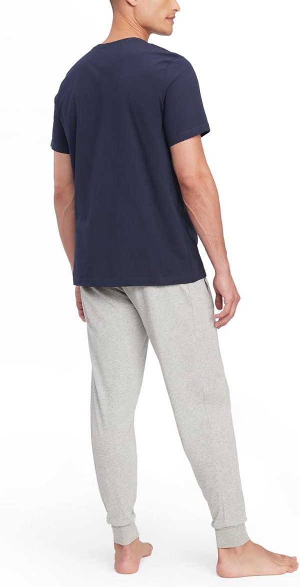 Tommy Hilfiger Men's Flag V Neck Tee - Image 2