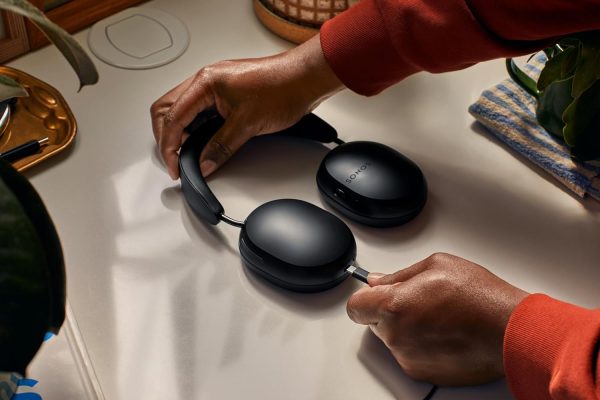 Sonos Ace - Black - Wireless Over Ear Headphones with Noise Cancellation - Image 9