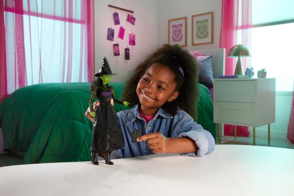 Mattel Universal Wicked Elphaba Fashion Doll & Accessories with Green Skin, - Image 2
