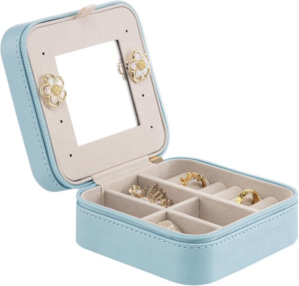 Vlando Small Travel Jewelry Box Organizer - Mirrored Jewelries Necklaces - Image 6