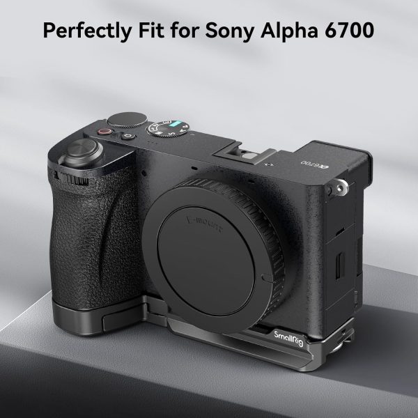 SmallRig Baseplate for Sony Alpha 6700, Bottom Mount Plate Built-in Quick - Image 4
