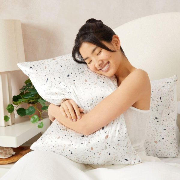 Kitsch Satin Pillowcase with Zipper for Hair & Skin, Softer Than Silk - Image 8