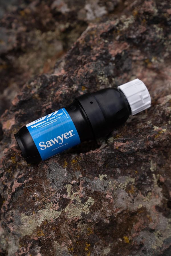 Sawyer Products SP129 Squeeze Water Filtration System w/ Two 32-Oz Squeeze - Image 11