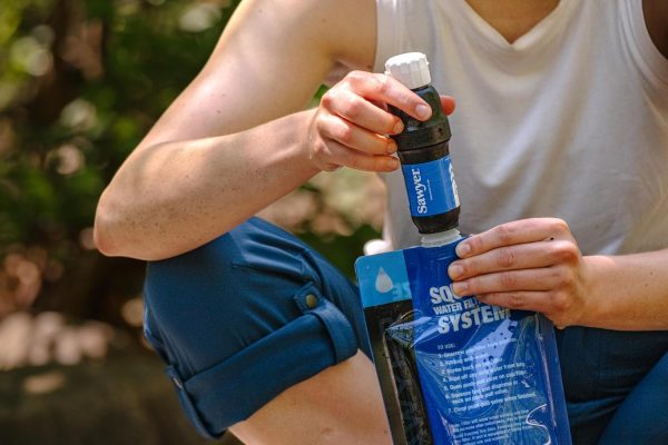 Sawyer Products SP129 Squeeze Water Filtration System w/ Two 32-Oz Squeeze - Image 5