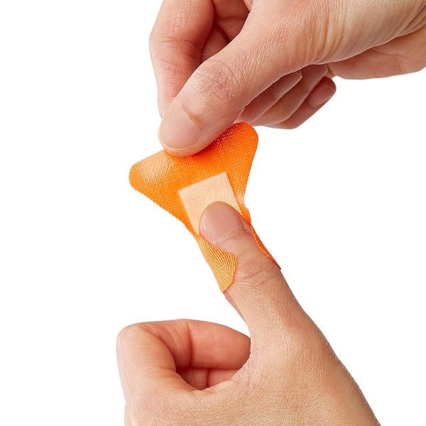 Curad Performance Series Ironman Fingertip and Knuckle Antibacterial - Image 6