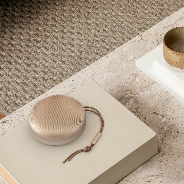 Bang & Olufsen Beosound A1 (2nd Generation) Wireless Portable Waterproof - Image 6
