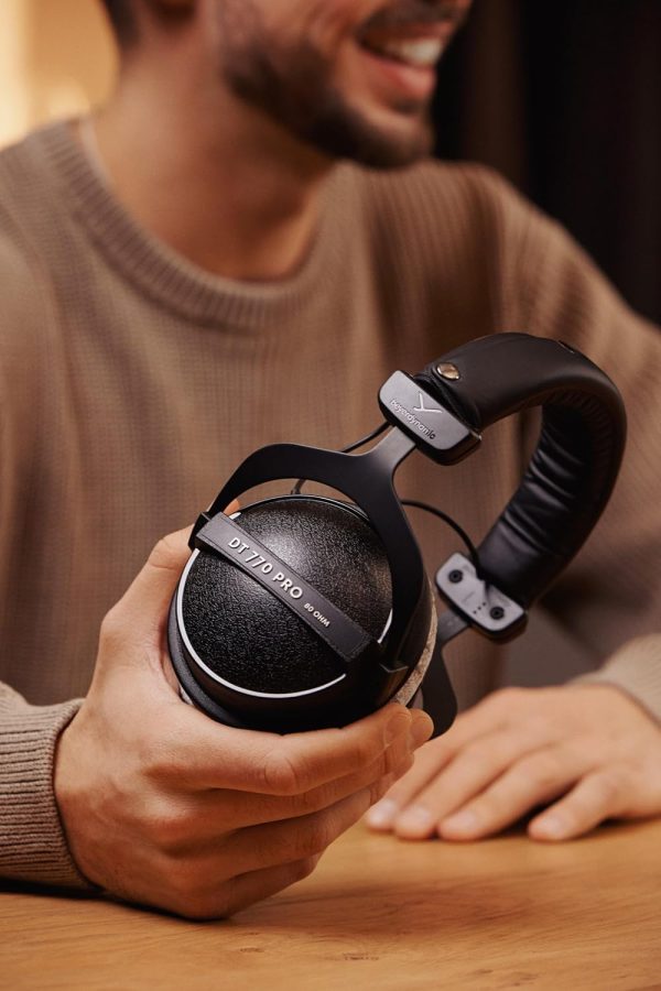 beyerdynamic DT 770 PRO 80 Ohm Over-Ear Studio Headphones in Gray. Enclosed - Image 6
