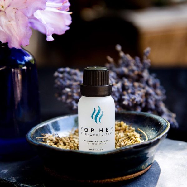 RawChemistry for Her - A Pheromone Infused Perfume Oil - Elegance, Extra - Image 5