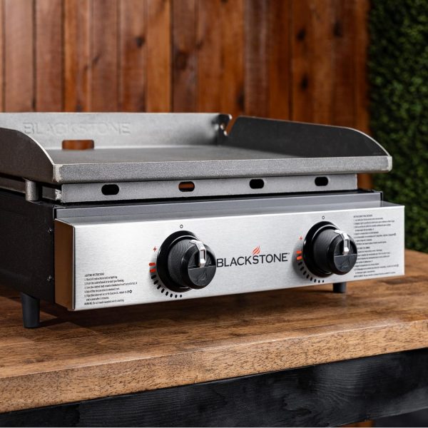 Blackstone 1666 22” Tabletop Griddle with Stainless Steel Faceplate, Powder - Image 6