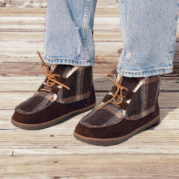 Minnetonka Womens Torrey Laceup Boot - Image 6