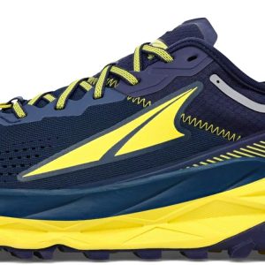 trail running shoes