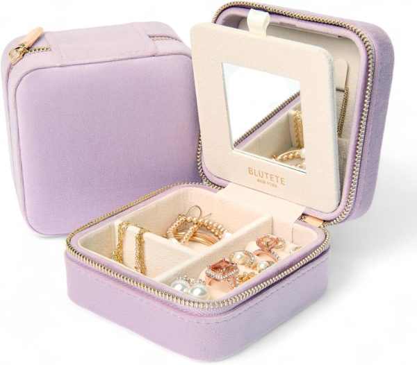 jewelry and accessories