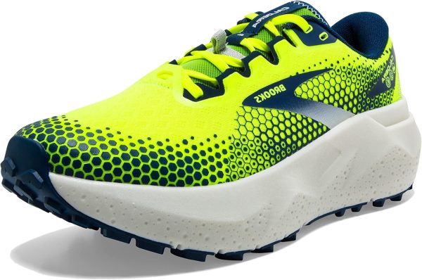trail running shoes