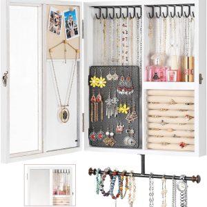 jewelry and accessories
