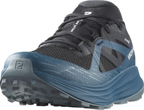 trail running shoes