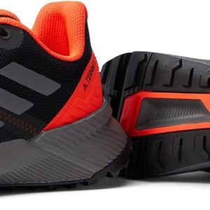 trail running shoes