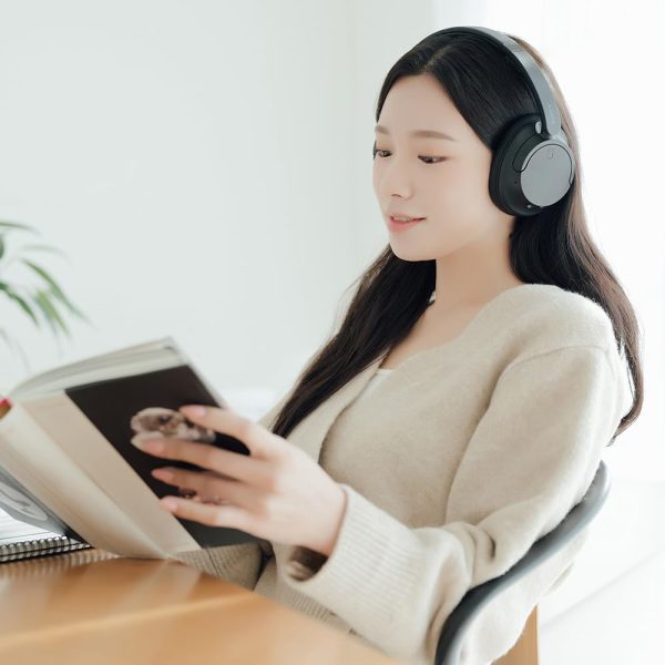 Sony WH-CH720NB Noise Canceling Wireless Bluetooth Headphones - Built-in - Image 22