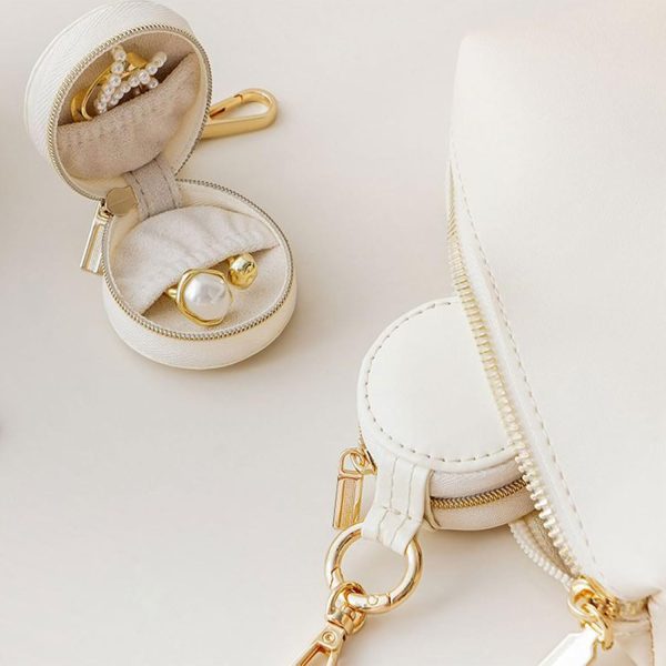 Versatile Jewelry Holder with Keychain Clip Travel Jewelry Case Portable - Image 8