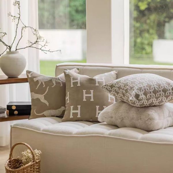 Croker Horse 20x20'' Inches Throw Pillow Cushion Cover - Beige H Letter - Image 5