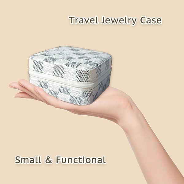 Small Travel Jewelry Box, Portable Mini checkered Jewelry Leather Box - Image 4