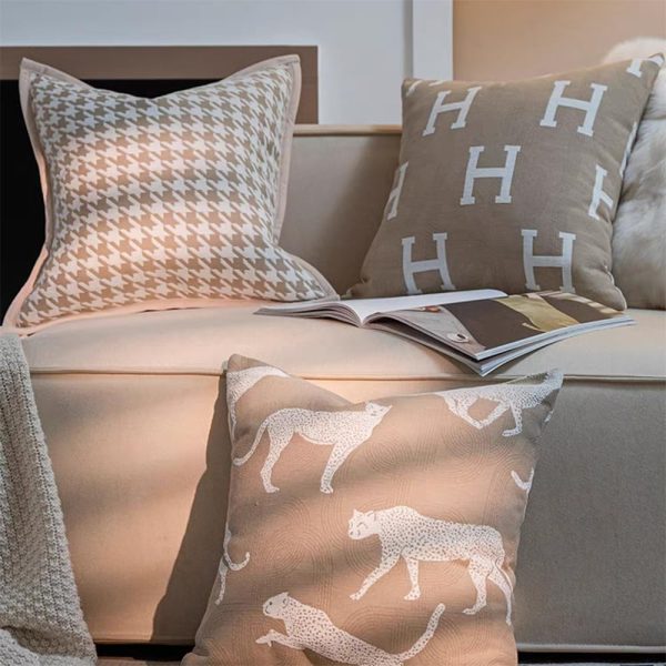 Croker Horse 20x20'' Inches Throw Pillow Cushion Cover - Beige H Letter - Image 2