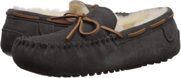 Dearfoams Women's Fireside Water Resistant Genuine Shearling Victoria Moc - Image 7