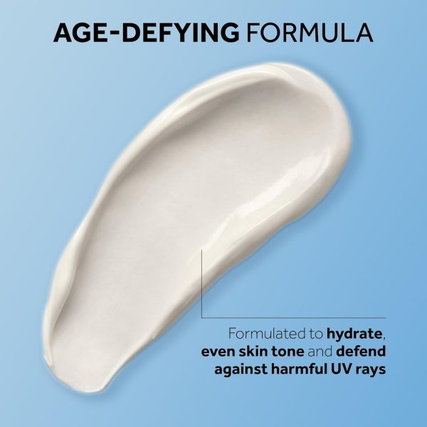 No7 Lift & Luminate Triple Action Fragrance Free Day Cream SPF 30 - Broad - Image 5
