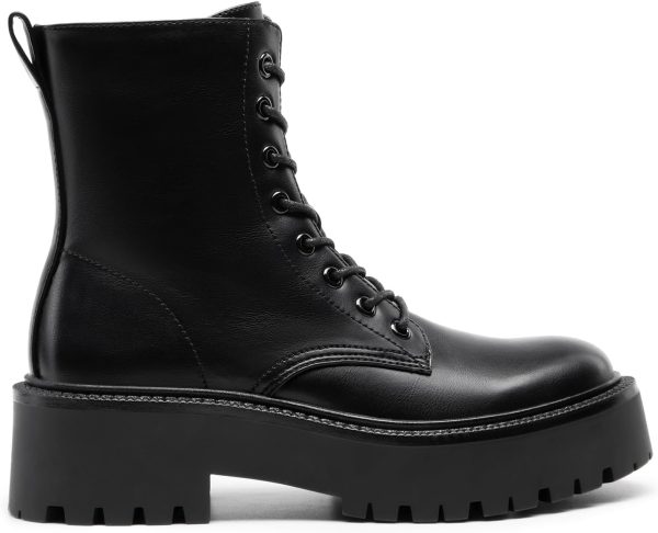 DREAM PAIRS Women's Lace up Combat Ankle Boots Fashion Lug Sole Platform - Image 2
