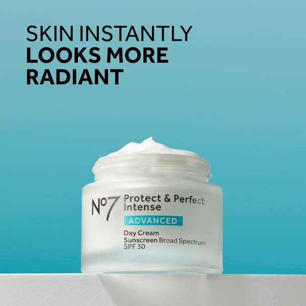 No7 Protect & Perfect Intense Advanced Fragrance-Free Day Cream SPF 30 - - Image 2