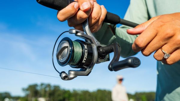 Abu Garcia Max X Spinning Fishing Reel - Image 10