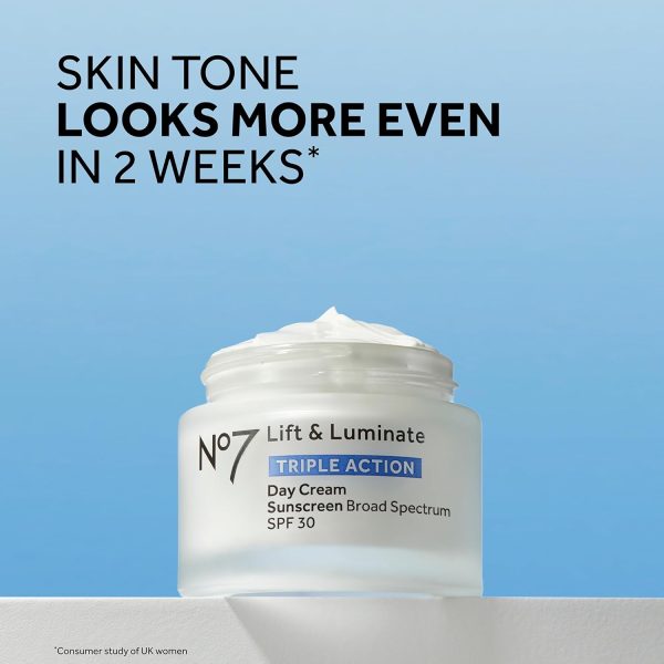 No7 Lift & Luminate Triple Action Fragrance Free Day Cream SPF 30 - Broad - Image 2