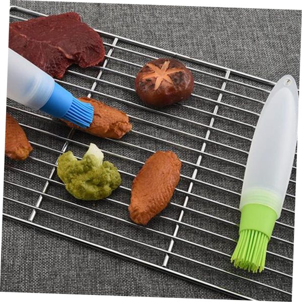 4pcs Silicone Oil Bottle Brush Sweet Rub Gadgets Pour Pellet Oil Sprayer - Image 9