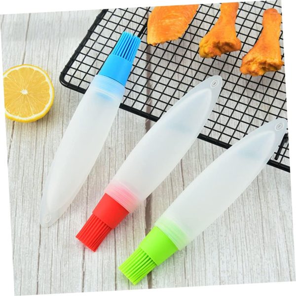 4pcs Silicone Oil Bottle Brush Sweet Rub Gadgets Pour Pellet Oil Sprayer - Image 5