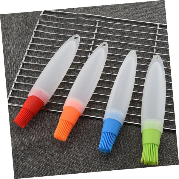 4pcs Silicone Oil Bottle Brush Sweet Rub Gadgets Pour Pellet Oil Sprayer - Image 3