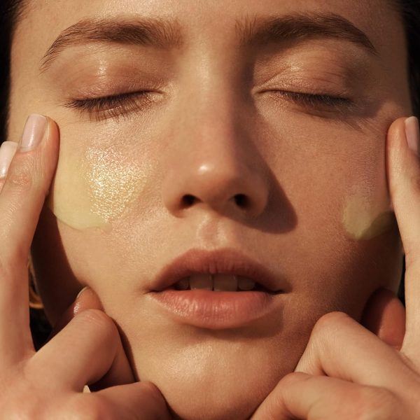 EVE LOM The Original Balm Cleanser - Facial Cleansing Balm - 5-in-1 Facial - Image 8