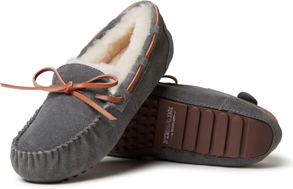 Dearfoams Women's Fireside Water Resistant Genuine Shearling Victoria Moc - Image 3