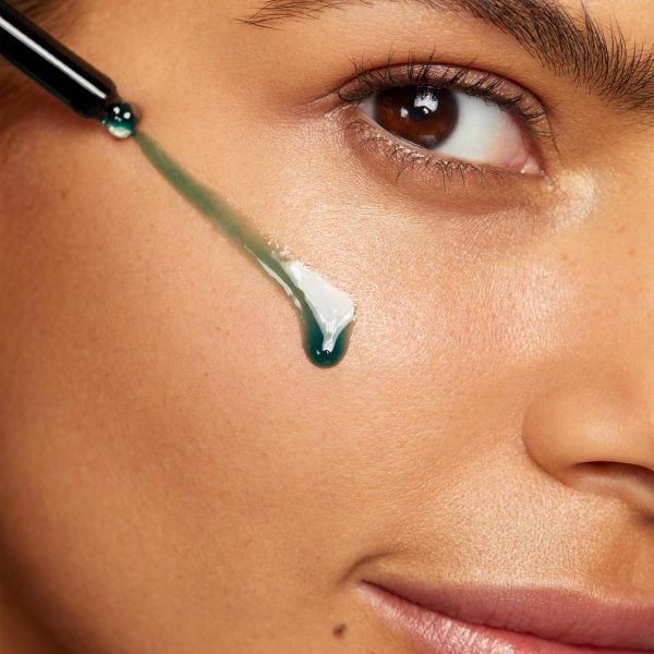 Sunday Riley Luna Retinol Sleeping Anti Aging Night Face Oil - Image 6