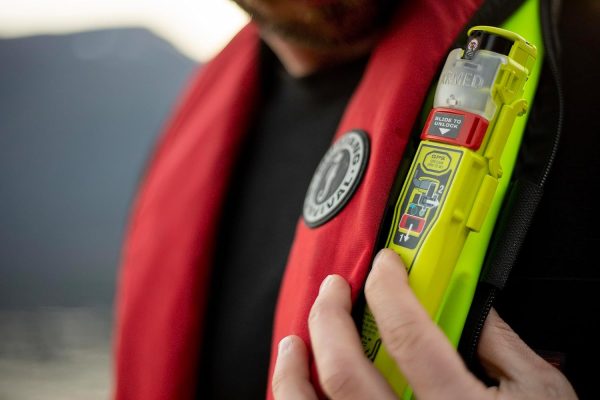 ACR RESQLINK AIS Personal Locator Beacon - SOS, GPS, Return Link Service, - Image 8