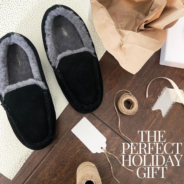 Fireside by Dearfoams Men's Melbourne Shearling Indoor/Outdoor Moccasin - Image 6
