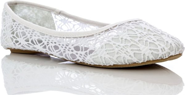 Charles Albert Women's Breathable Crochet Lace Ballet Flat - Image 4