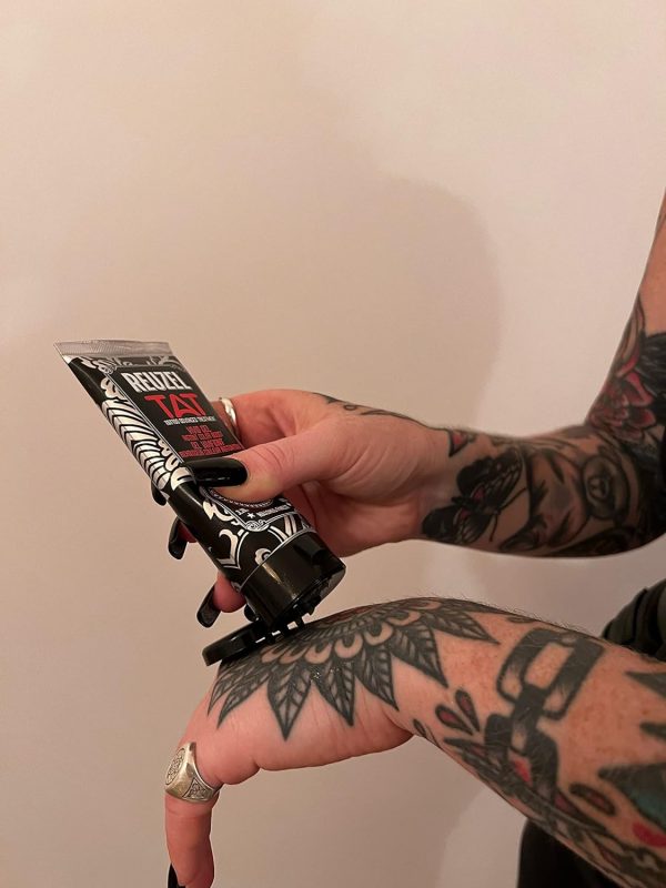 REUZEL Vivid Gel, Color Enhancement Revives Tattoos, Moisturizes, Soothes, - Image 3