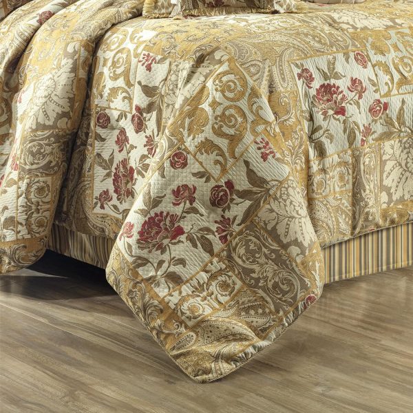 Loom and Mill 9-Piece Patchwork Comforter Set, Paisley Floral Comforter - Image 5