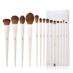 beauty accessories